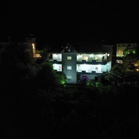Vila Banushi Gjirokastër Exterior foto